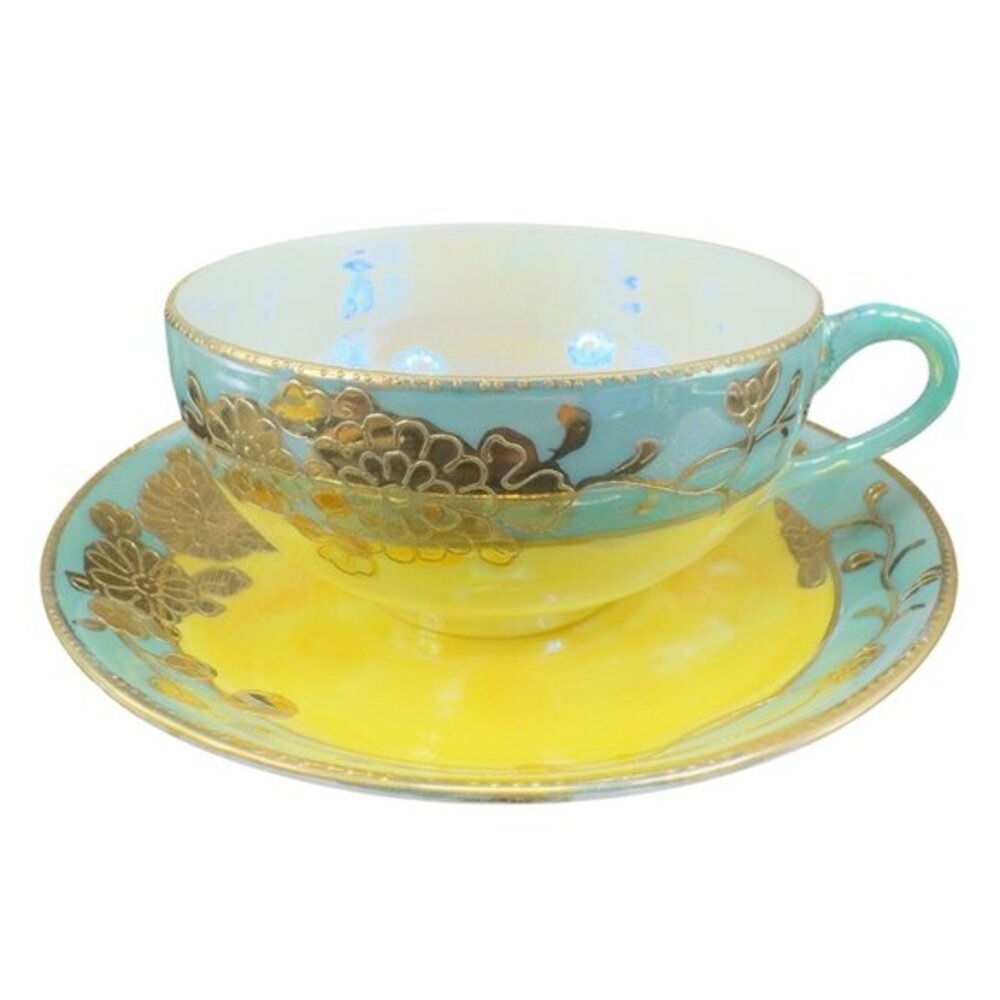 Japanese Fine Porcelain Thin Lusterware Raised‎ Paint Finish Teacup And Saucer
